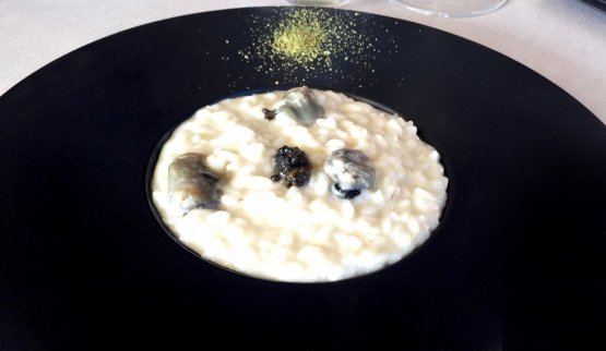 Cremiges Trüffelrisotto mit Vitalitaly Weißem Trüffelöl aus der Toskana – Farm-to-Table Rezept, authentisches italienisches Gourmet-Gericht
