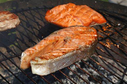Barbacoa pescado italiano premium mariscos parrilla fresco auténtico delicioso - Excelente pescado barbacoa italiana por Vitalitaly