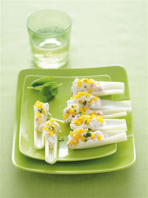 Basil infused oil Gustami herb Italian condiment - Premium aromatic basil oil - Celery and basil oil