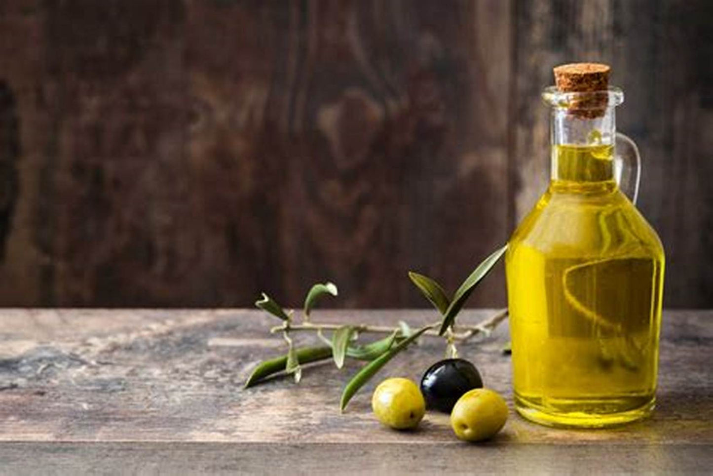 "Chilli-Infused Tuscan Extra Virgin Olive Oil"