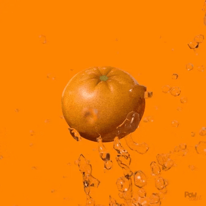 Fresh Italian oranges with natural water splash – farm to table citrus, no wax coating, handcrafted into sweet and sour dressing by Vitalitaly