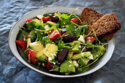 Salade olives italiennes Vitalitaly végane fraîche méditerranéenne saine délicieuse - Vitalitaly salade olives végane fraîche produits